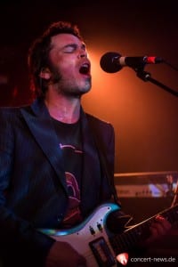Gaz Coombes