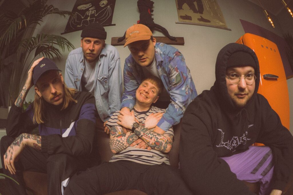 Rauschcore: Hippie Trim mit Speed und Zulu