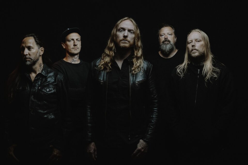 Ticketverlosung: The Halo Effect & Pain & Bloodred Hourglass